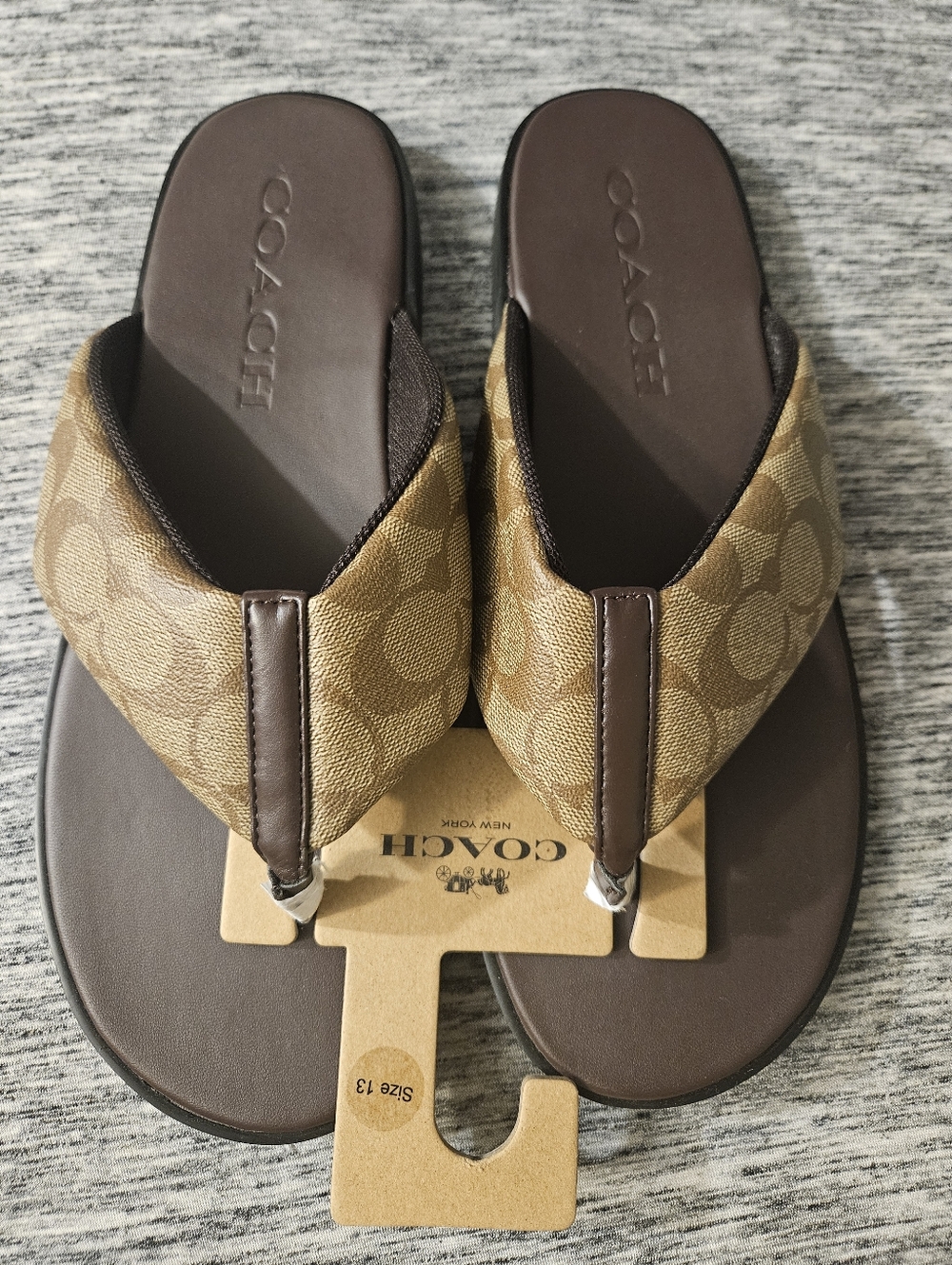 Coach Flip-flops